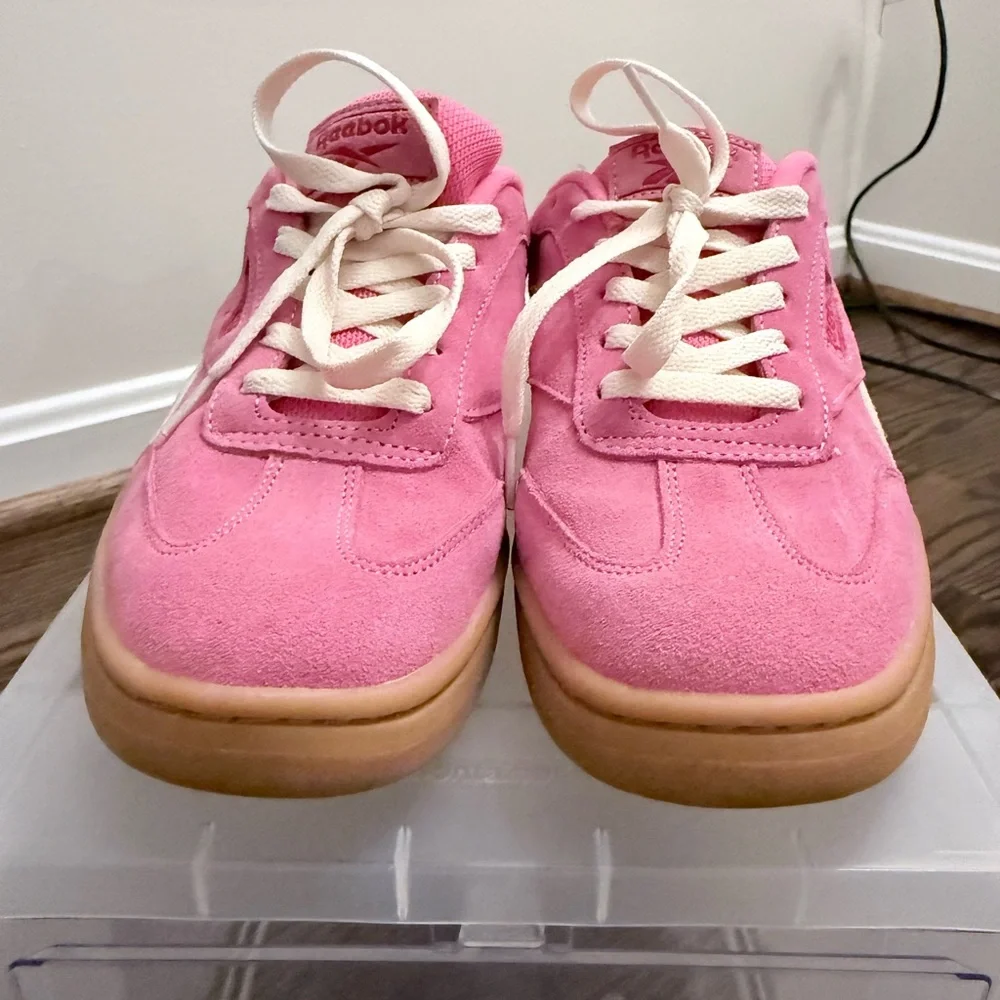 Reebok Women’s Forte Lounger Classic Pink Suede Sneakers Size 8.5 Like New - Picture 2 of 7